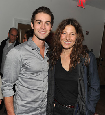 Catherine Keener and Chace Crawford at event of Mao's Last Dancer (2009)
