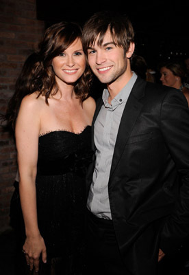 Bonnie Somerville and Chace Crawford