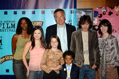 John Hawkes, Miranda July, JoNell Kennedy, Jonathan Sehring, Natasha Slayton, Carlie Westerman and Brandon Ratcliff at event of Me and You and Everyone We Know (2005)