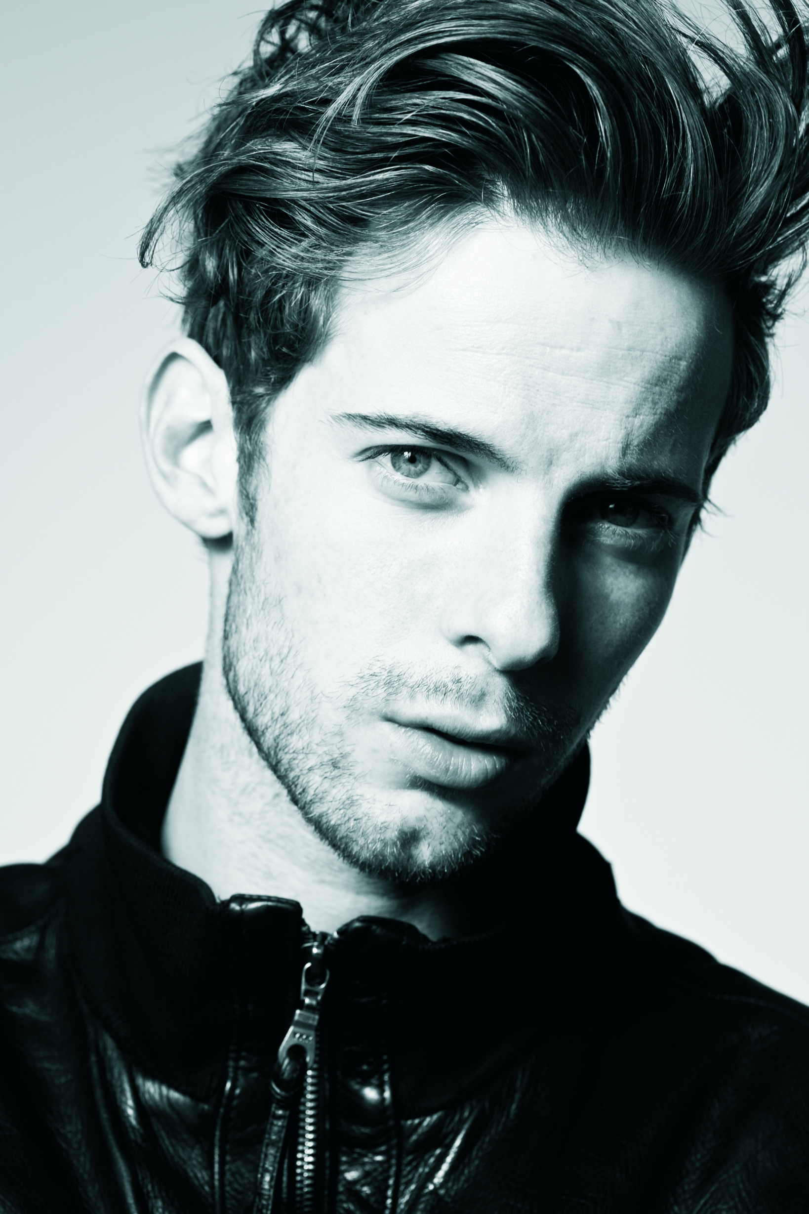 Luke Treadaway