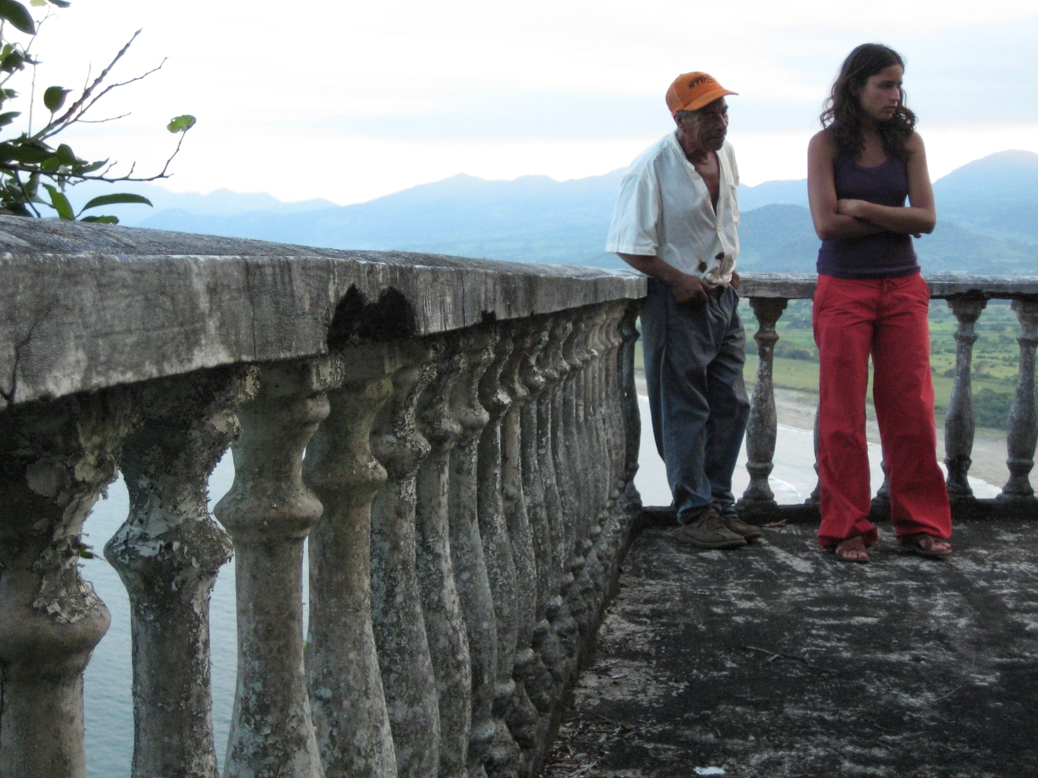 Still of Luisa Pardo in Paraísos artificiales (2011)