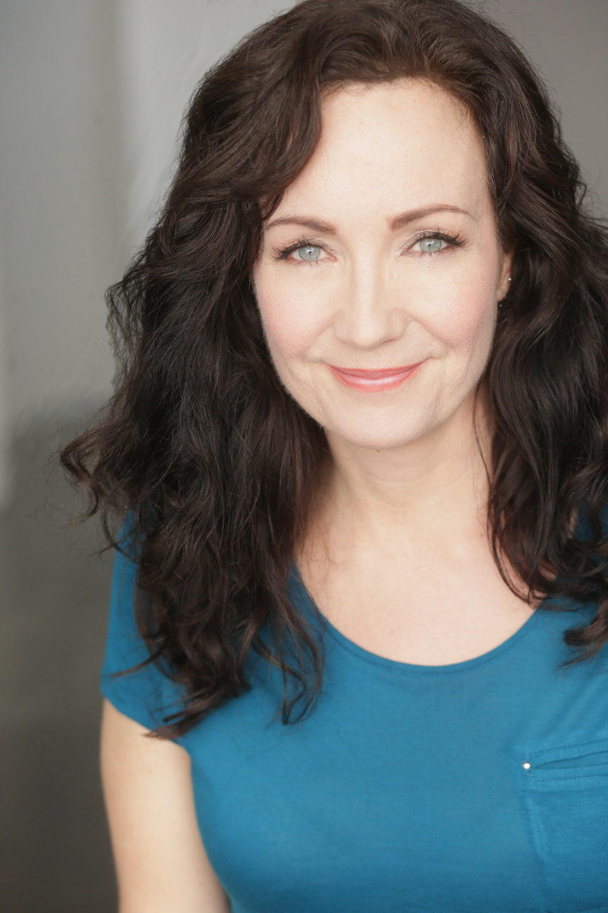 Dianne Bischoff James Headshot