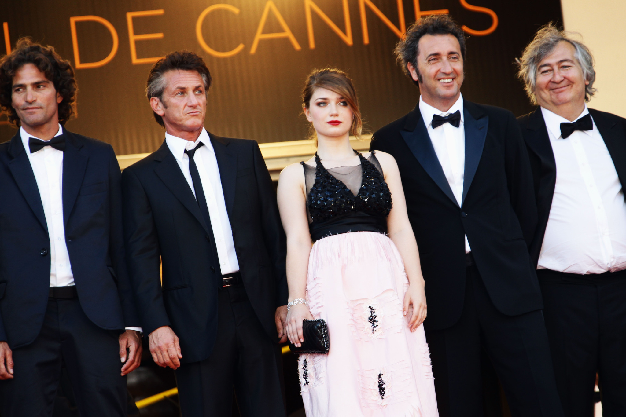 Sean Penn, Liron Levo, Paolo Sorrentino and Eve Hewson at event of This Must Be the Place (2011)