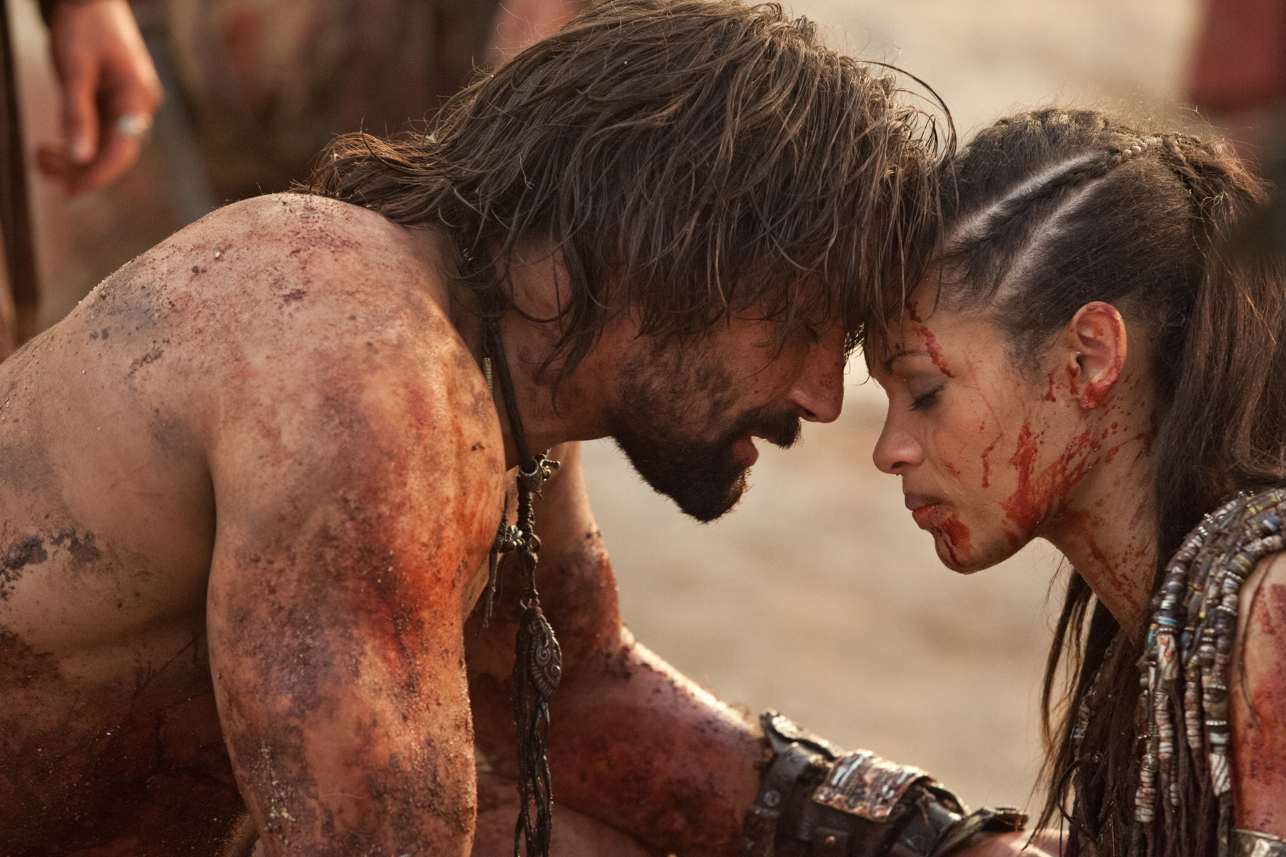 Still of Manu Bennett and Cynthia Addai-Robinson in Spartacus: Blood and Sand (2010)