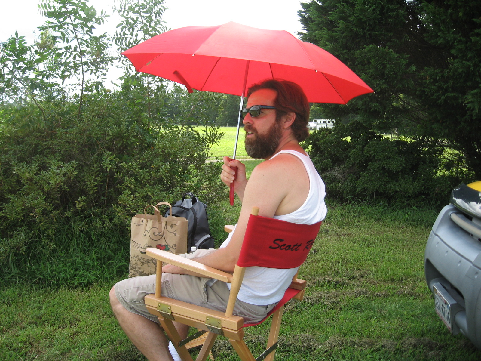 Scott relaxing between shots on the set of CARDBOARD KNIGHT July 2010