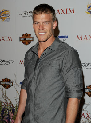 Alan Ritchson