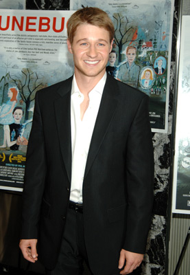 Ben McKenzie at event of Junebug (2005)