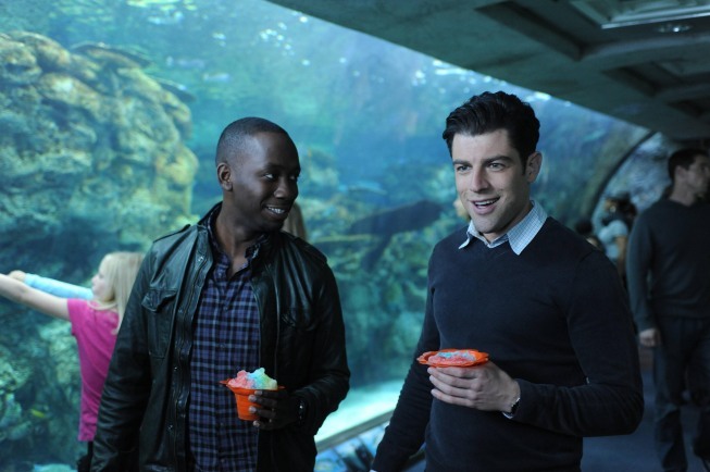 Still of Max Greenfield and Lamorne Morris in New Girl: Quick Hardening Caulk (2013)
