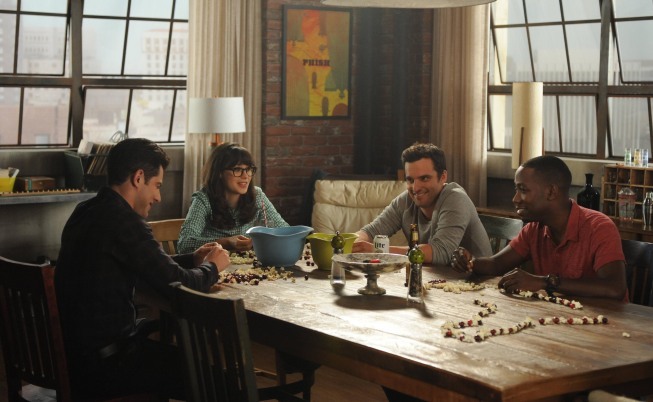 Still of Zooey Deschanel, Max Greenfield, Lamorne Morris and Jake Johnson in New Girl (2011)