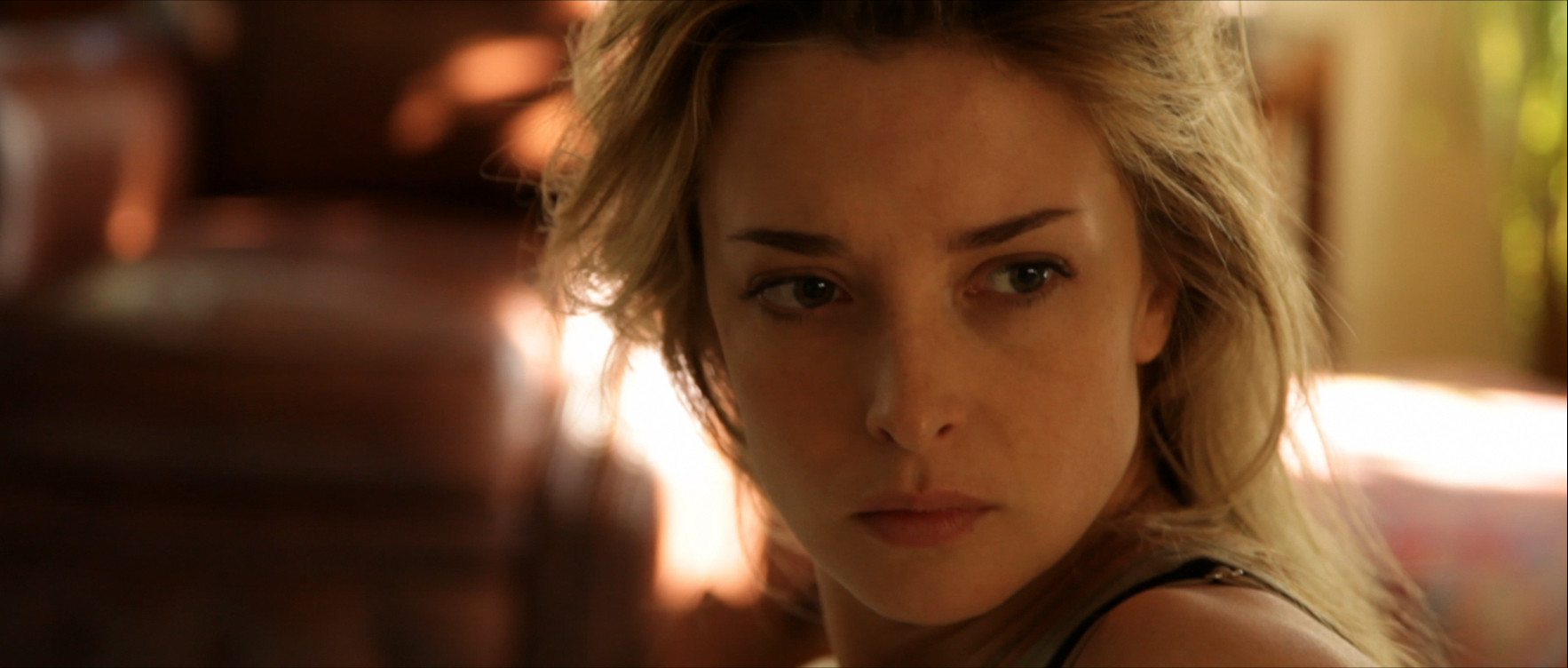 Still of Emily Baldoni in Coherence (2013)