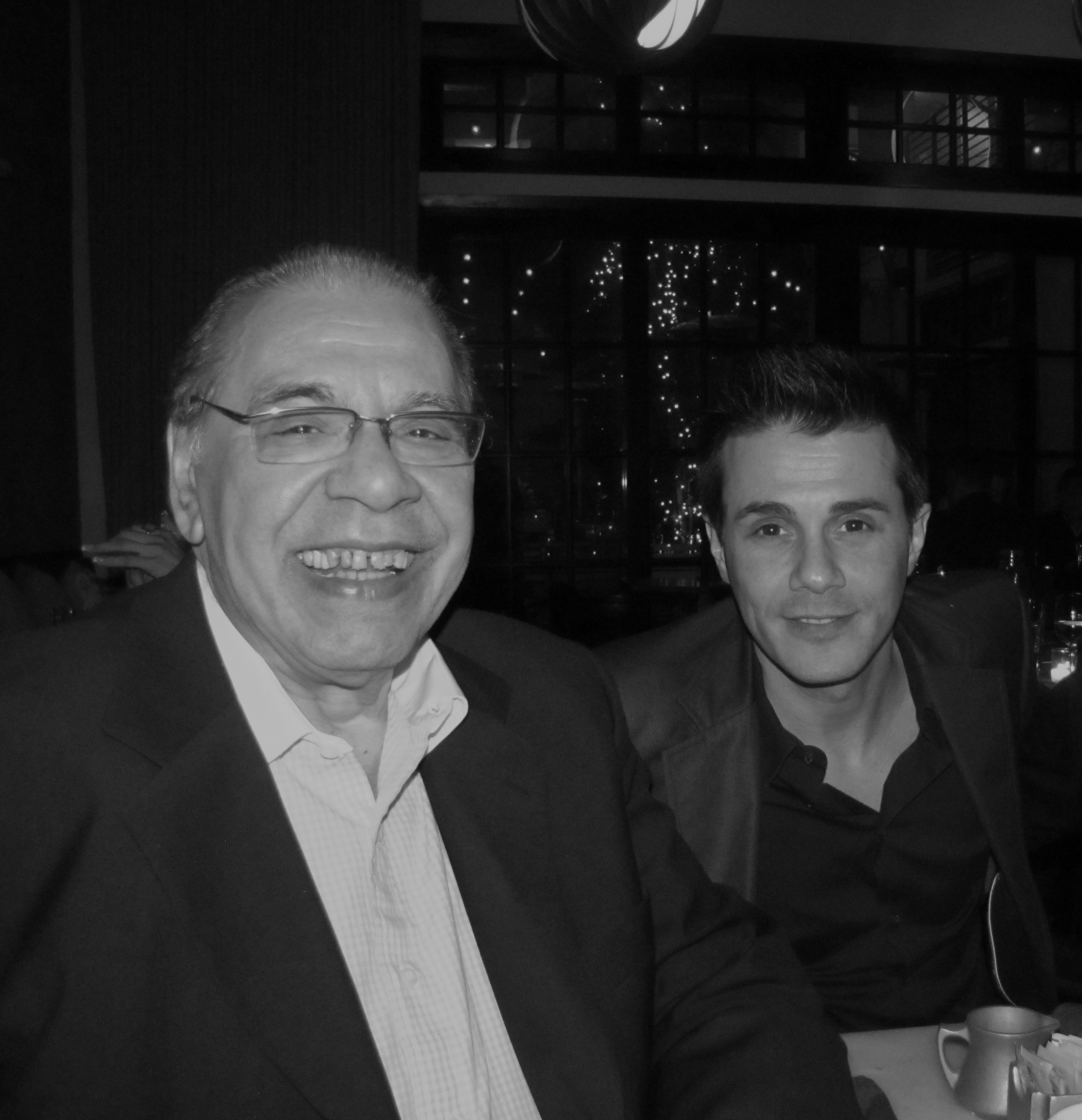 Fer with Enrique Pinti in LA. One of the greatest Argentine actors/comedians of all time.