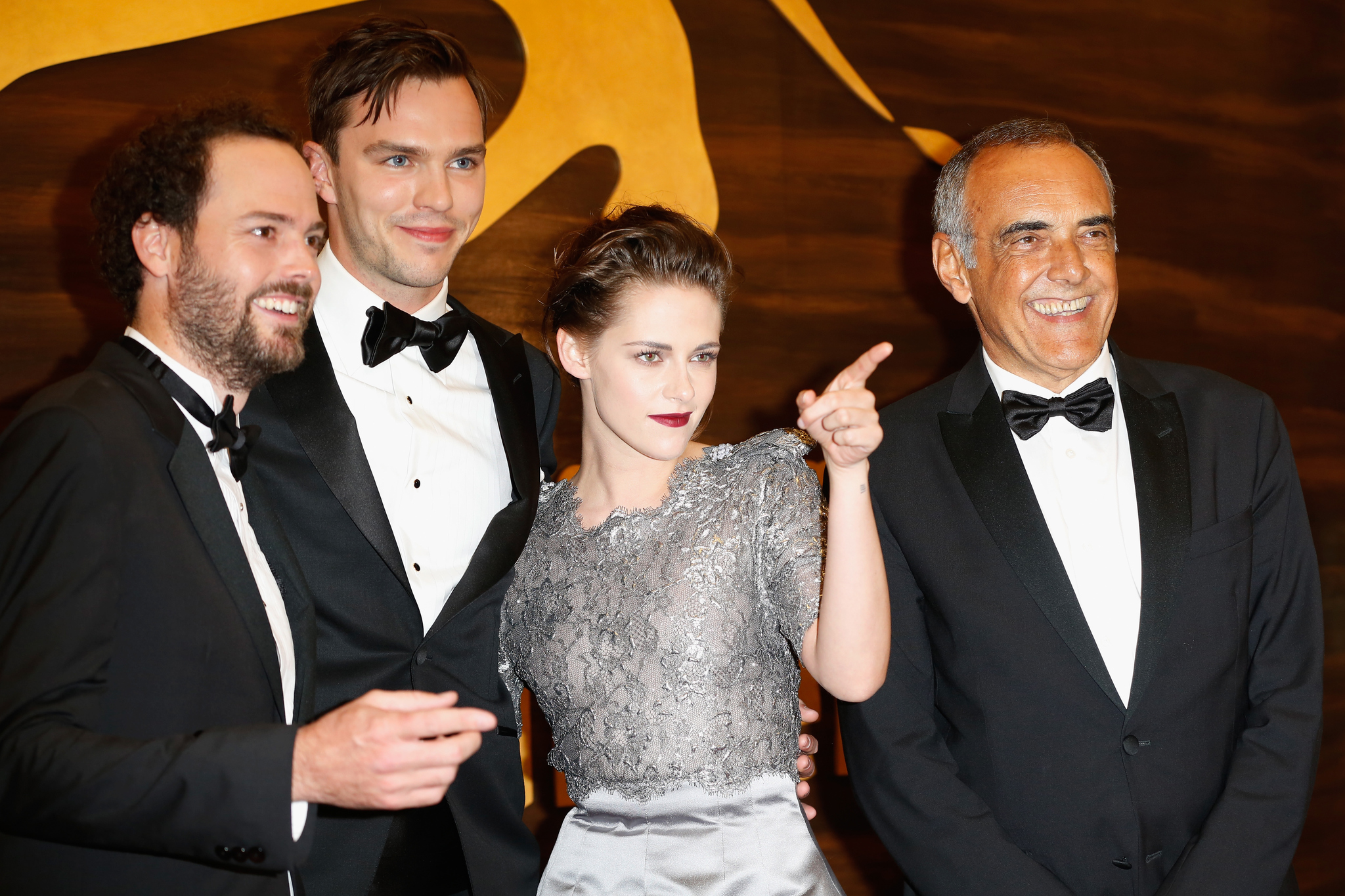 Nicholas Hoult, Kristen Stewart, Alberto Barbera and Drake Doremus at event of Equals (2015)