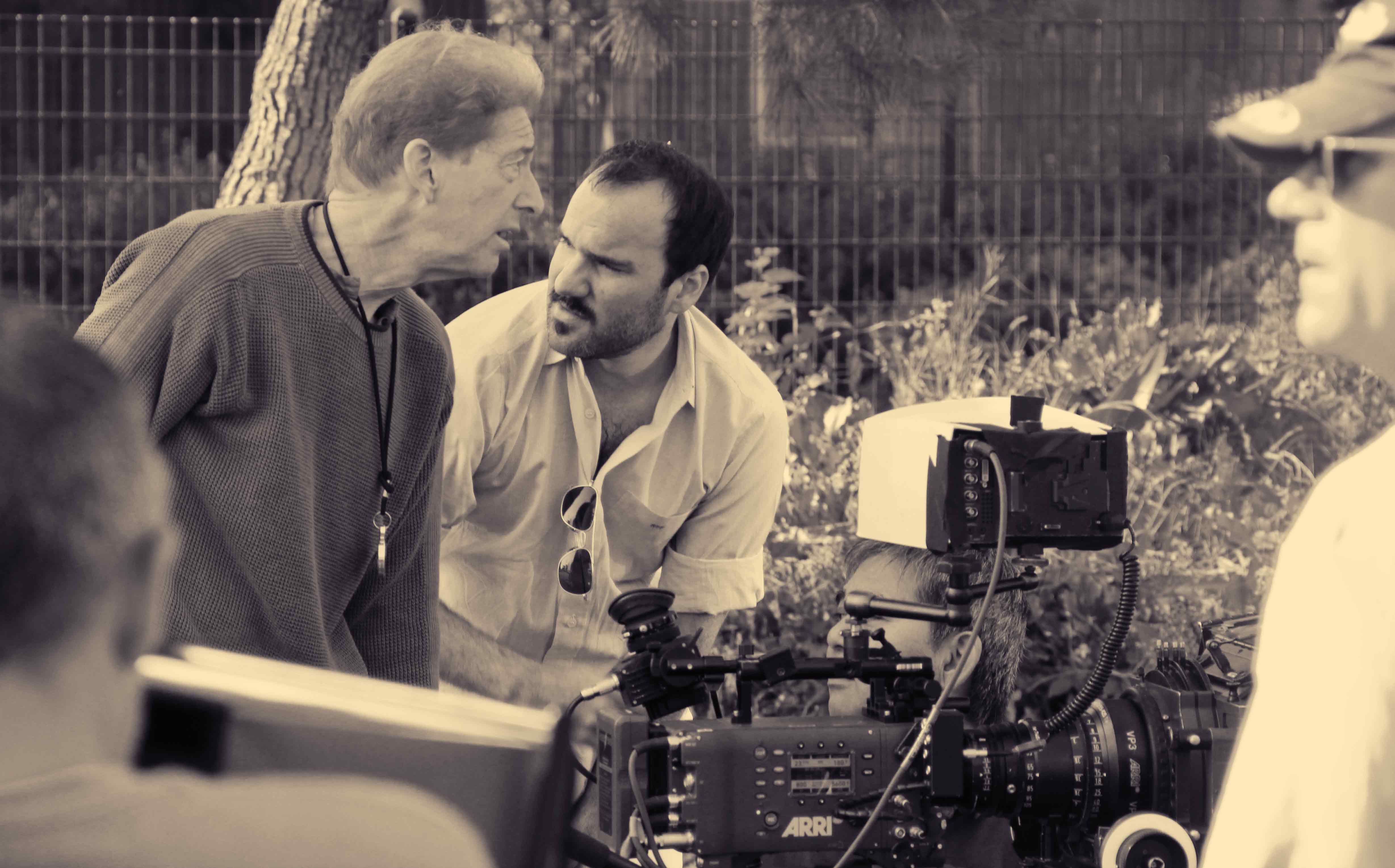 Director Pascui Rivas on set with cinematographer Frederick Elmes
