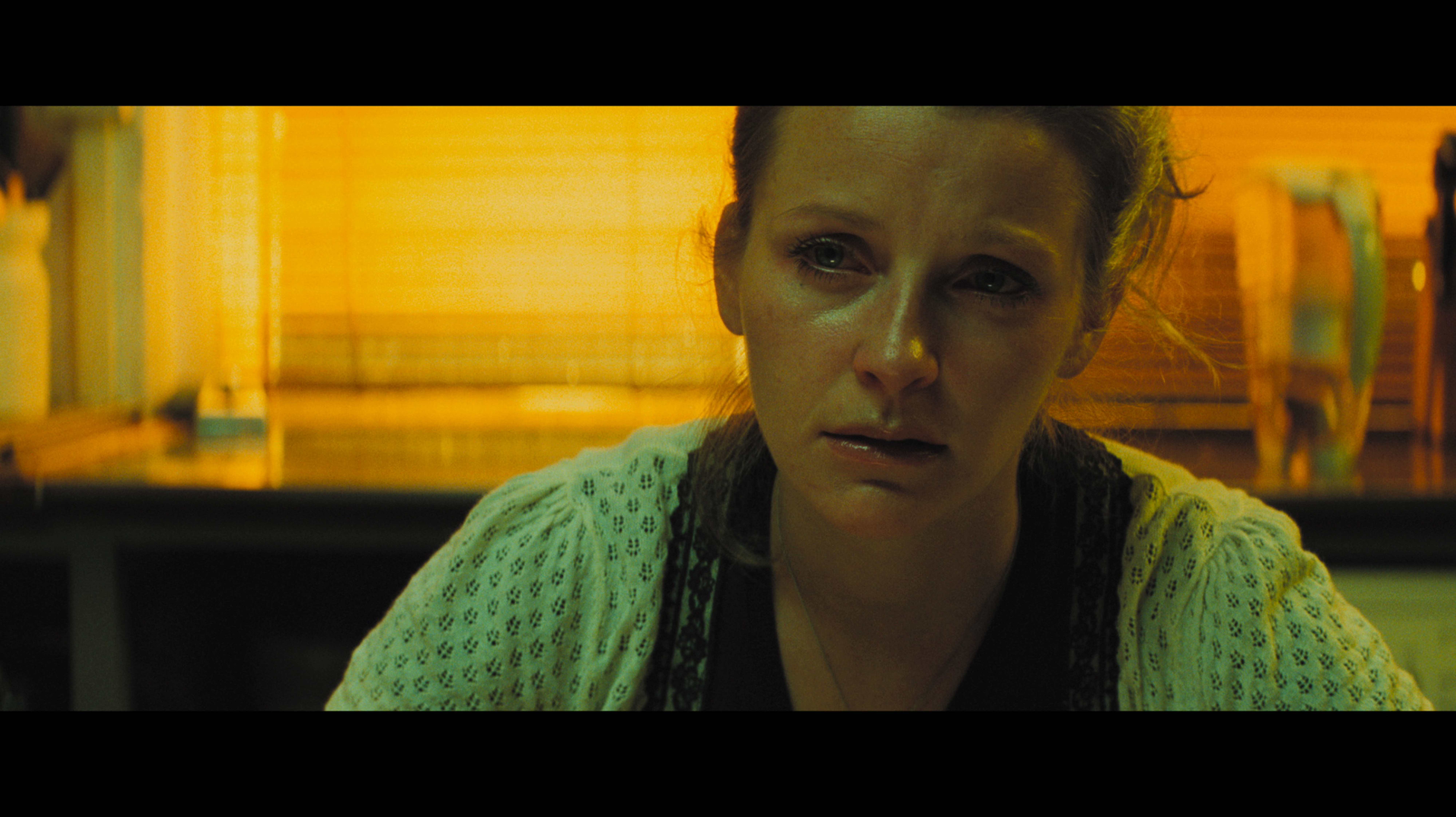 Still of Lucia Giannecchini in Closing Doors