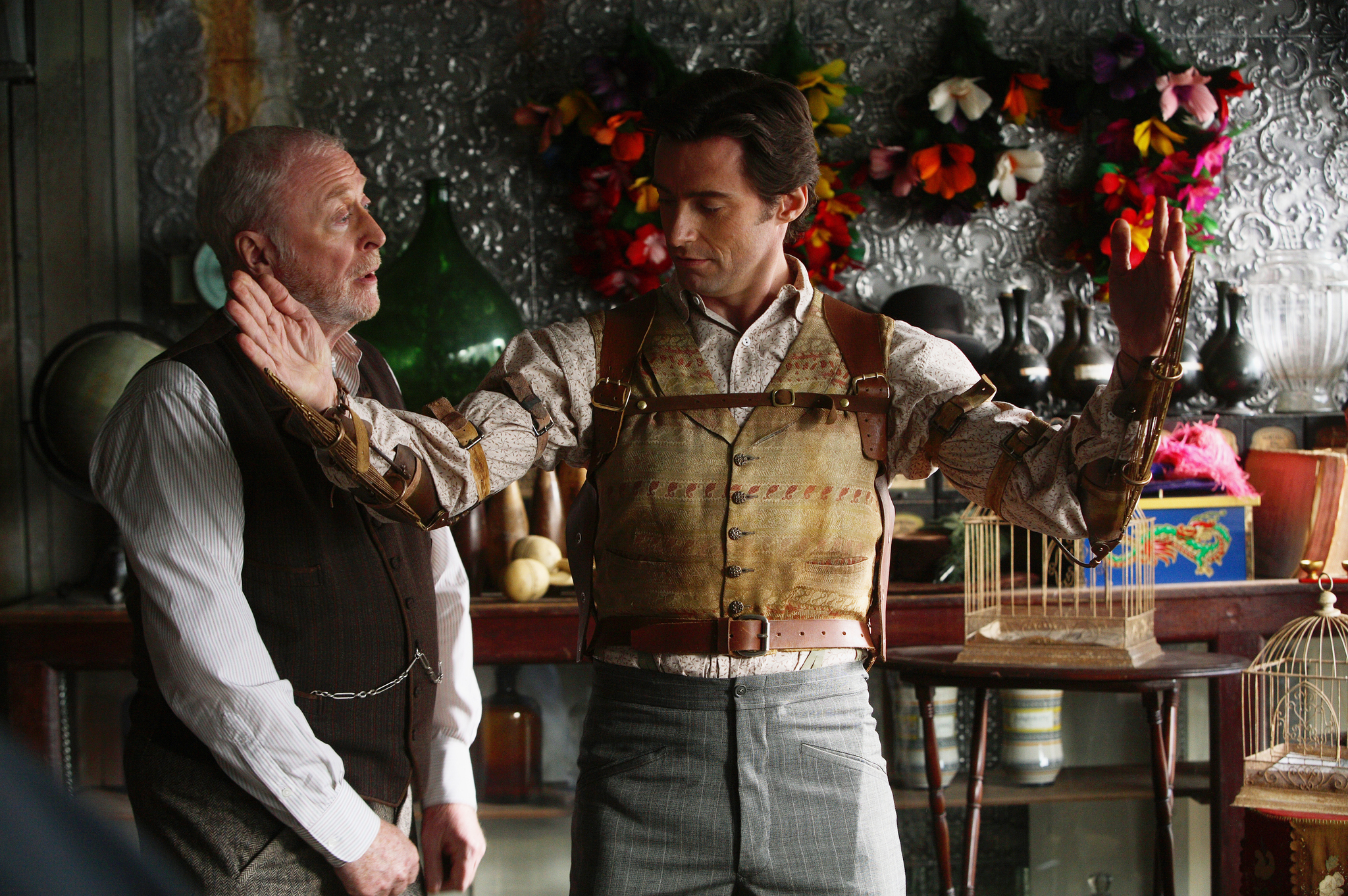 Still of Michael Caine and Hugh Jackman in Prestizas (2006)