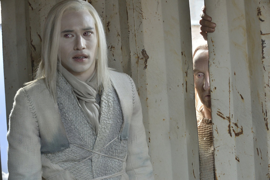Still of Tony Curran and Jesse Rath in Defiance (2013)