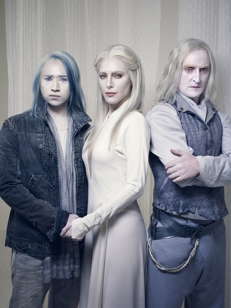 Still of Tony Curran, Jaime Murray and Jesse Rath in Defiance (2013)