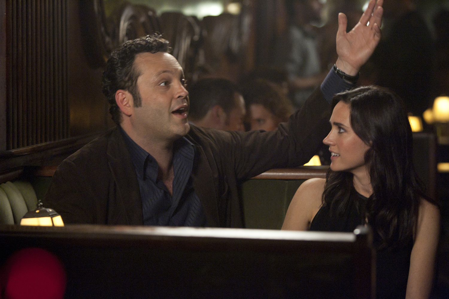 Still of Jennifer Connelly and Vince Vaughn in Dilema (2011)