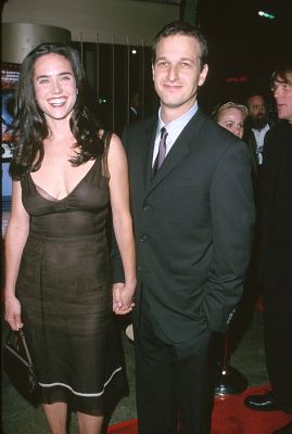Jennifer Connelly and Josh Charles at event of Rekviem svajonei (2000)