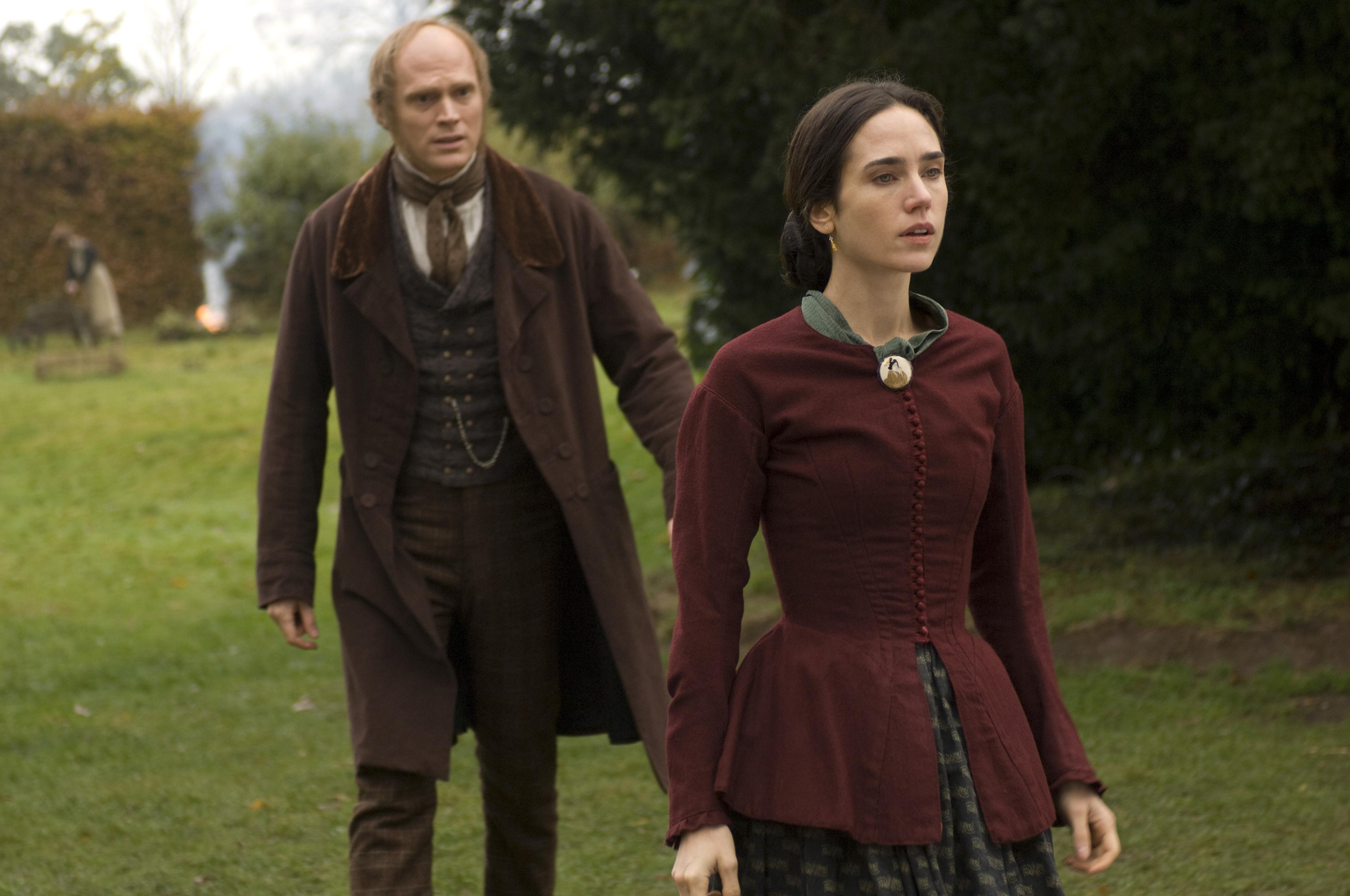 Still of Jennifer Connelly and Paul Bettany in Creation (2009)