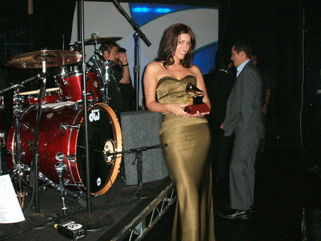 Trophy girl Chelsea Crowe at the Latin Grammy's