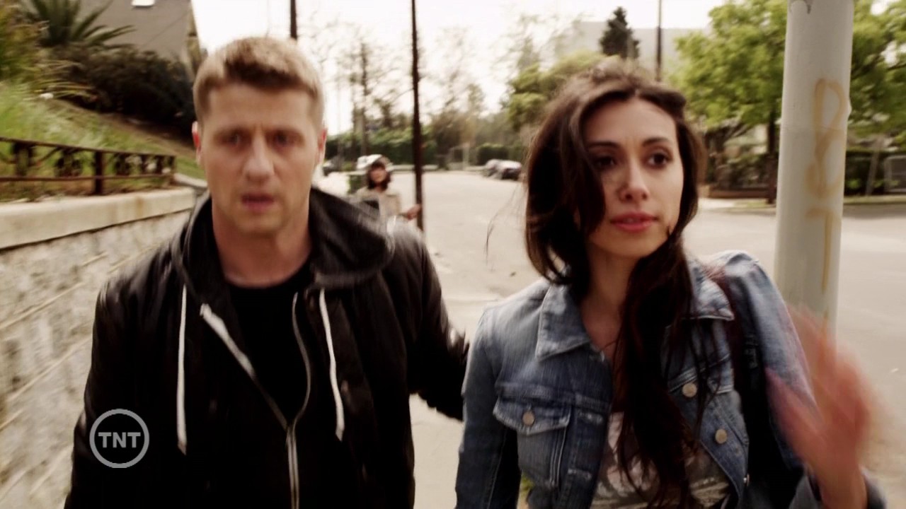 Still of Carmen Corral and Ben Mckenzie on Southland