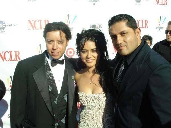 Hanging with Napoleon Dynamite's Efren Ramirez & Singer Paloma Michelle at the Alma Awards.