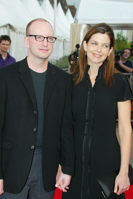 Steven Soderbergh at event of Divine Secrets of the Ya-Ya Sisterhood (2002)