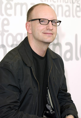 Steven Soderbergh at event of Full Frontal (2002)