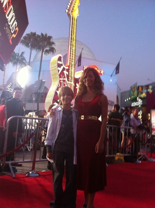 Tyler Griffin with his big sister Naomi Griffin on the Red Carpet for the Insidious Ch 2 Oremier