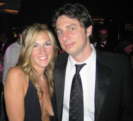 Jennifer Sciole and Zach Braff at the 2005 Emmy Awards