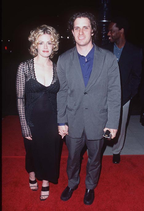 Elisabeth Shue and Davis Guggenheim at event of Sventasis (1997)