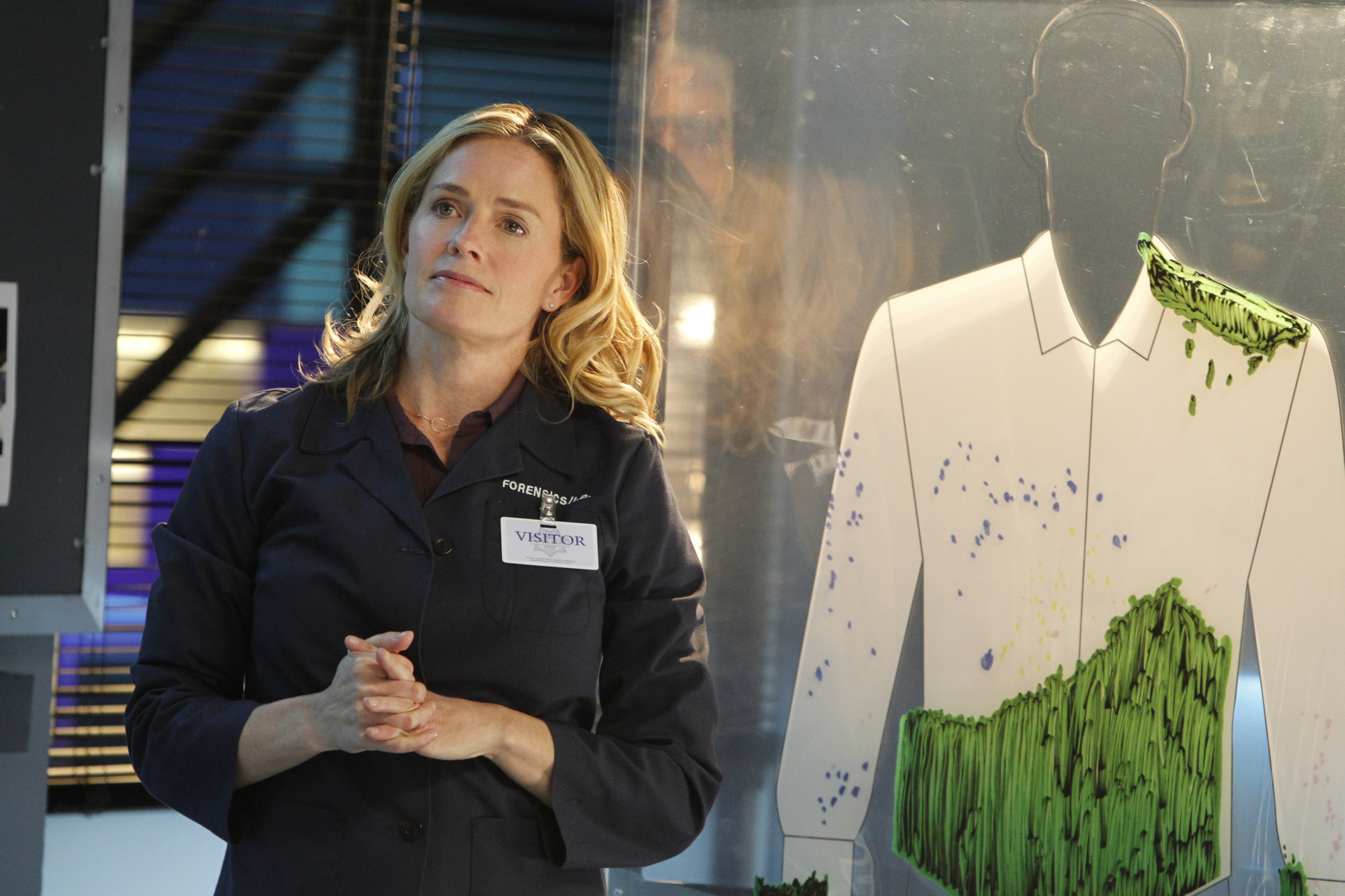 Still of Elisabeth Shue in CSI kriminalistai (2000)