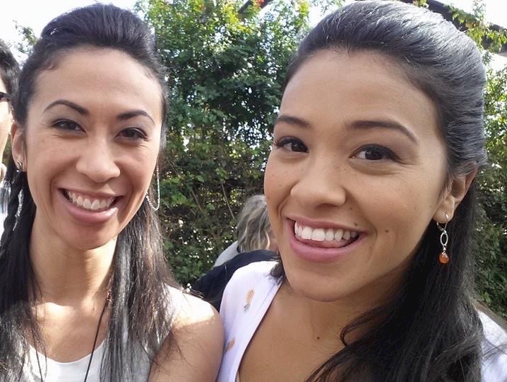 on the set of Jane the Virgin with Gina Rodriguez