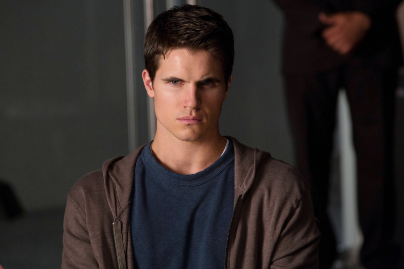 Robbie Amell in The Tomorrow People (2013)