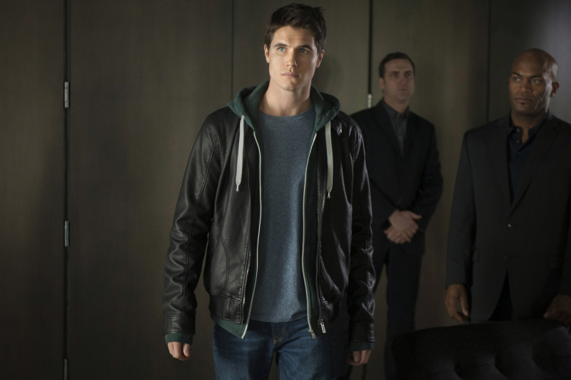 Still of Robbie Amell in The Tomorrow People (2013)