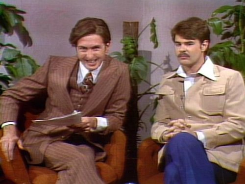 Still of Dan Aykroyd and Eric Idle in Saturday Night Live (1975)