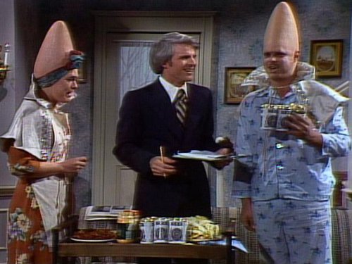 Still of Dan Aykroyd, Steve Martin and Jane Curtin in Saturday Night Live (1975)