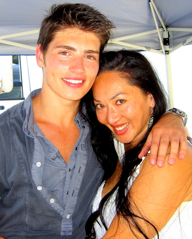 With Greg Sulkin ( Wizards of Weaverly Place ) on set of 