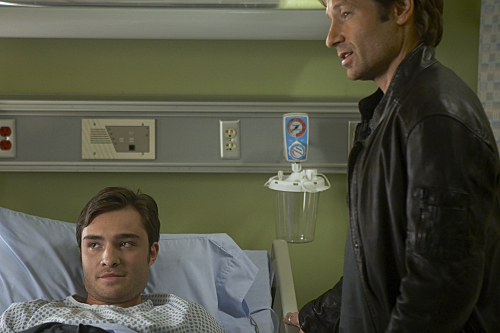 Still of David Duchovny and Ed Westwick in Nuodemingoji Kalifornija (2007)