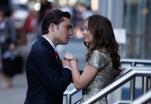 Still of Leighton Meester and Ed Westwick in Liezuvautoja (2007)