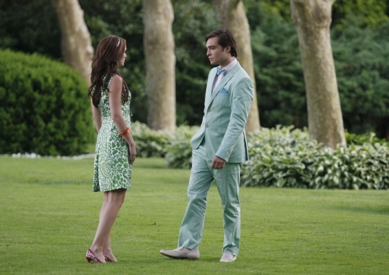 Still of Leighton Meester and Ed Westwick in Liezuvautoja (2007)