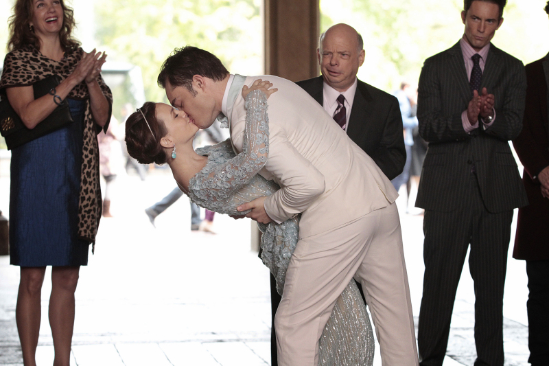 Still of Wallace Shawn, Desmond Harrington, Margaret Colin, Leighton Meester and Ed Westwick in Liezuvautoja (2007)