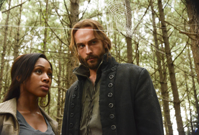 Still of Tom Mison and Nicole Beharie in Sleepy Hollow (2013)