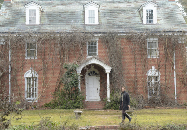 Still of Tom Mison in Sleepy Hollow (2013)