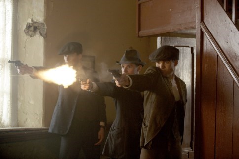 Still of Cillian Murphy, Aidan O'Hare and Padraic Delaney in Vejas, siubuojantis miezius (2006)