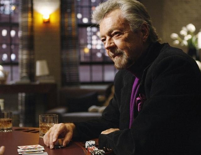 Still of Stephen J. Cannell in Kastlas (2009)