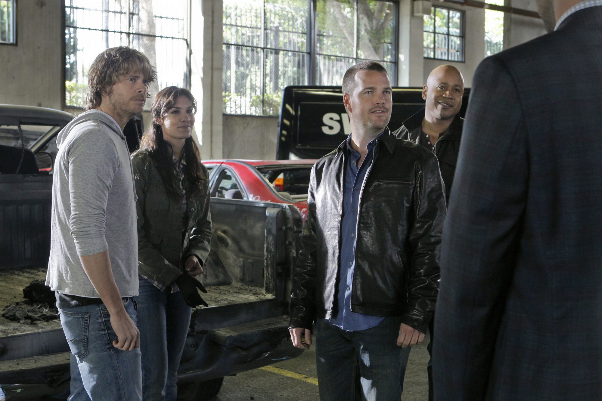 Still of Chris O'Donnell, LL Cool J, Eric Christian Olsen and Daniela Ruah in NCIS: Los Angeles (2009)