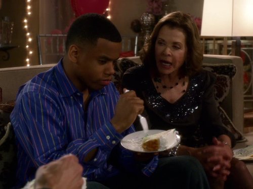 Still of Jessica Walter and Tristan Wilds in 90210 (2008)