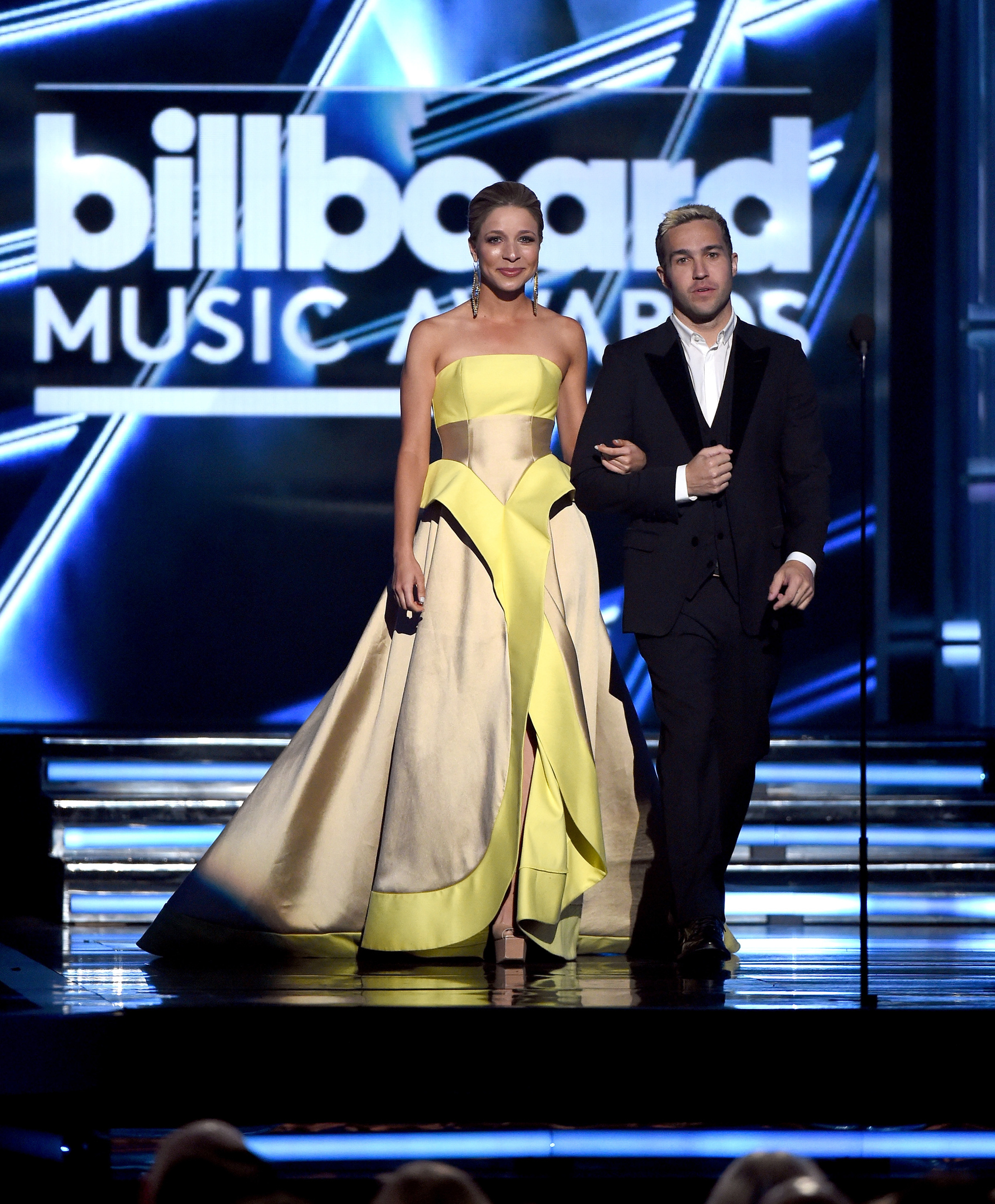 Fall Out Boy, Pete Wentz and Kira Kazantsev at event of 2015 Billboard Music Awards (2015)